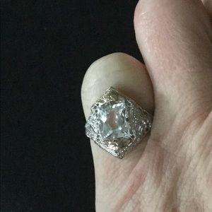 **SOLD** 10kt white gold antique filigree ring (C401)